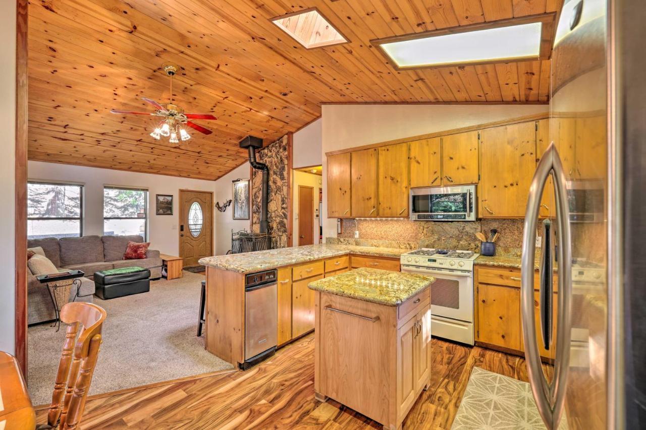 Quiet Twain Harte Cabin With Deck And Forest Views! Zewnętrze zdjęcie
